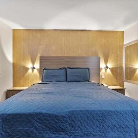 ניו יורק Casa Blanca Hotel Brooklyn מראה חיצוני תמונה