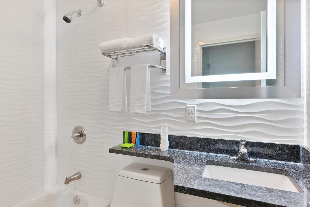 ניו יורק Casa Blanca Hotel Brooklyn מראה חיצוני תמונה